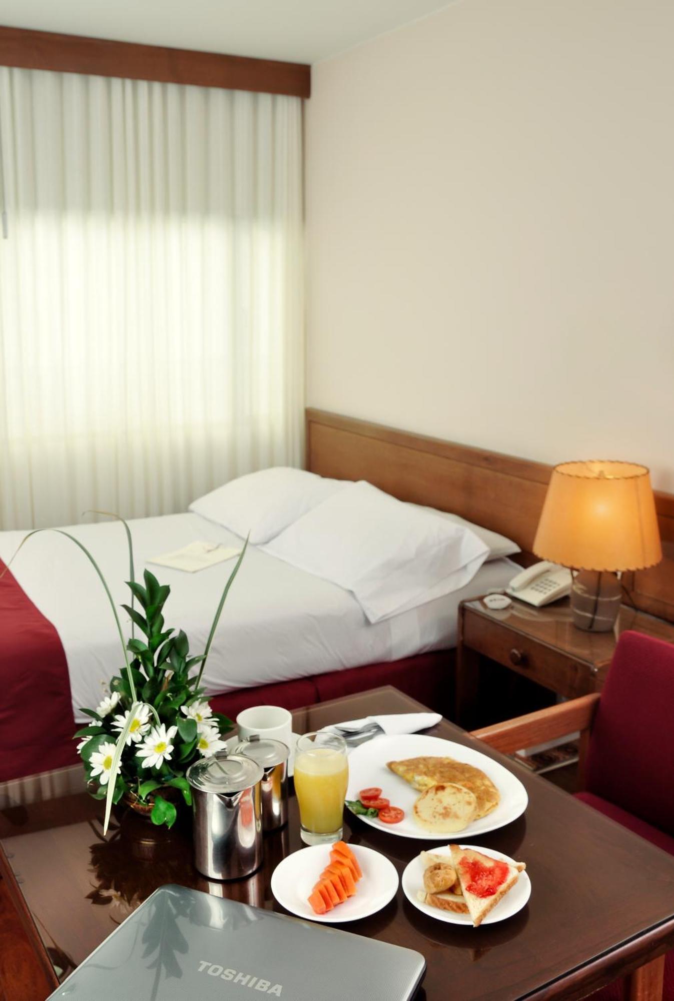 Hotel Boyaca Plaza Tunja Quarto foto