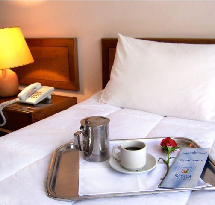 Hotel Boyaca Plaza Tunja Quarto foto